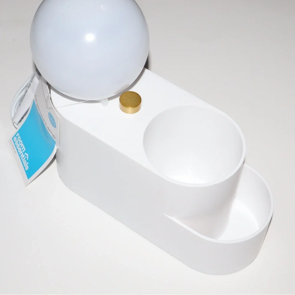 Room Essentials White Organizer Lamp Desk Clutter NWT Office Caddy Holder Shine